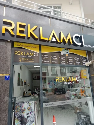 Reklamcı Mustafa