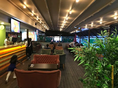 Roof Lounge (Nargile Molası)