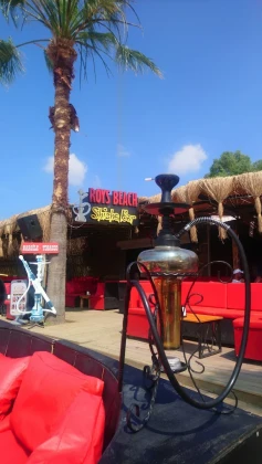 Roy's Place Karaoke Bar