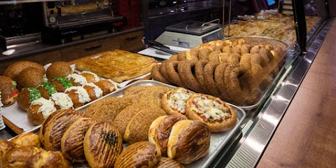 Sarıyer Börekçisi Fethiye - Tuzla Şubesi
