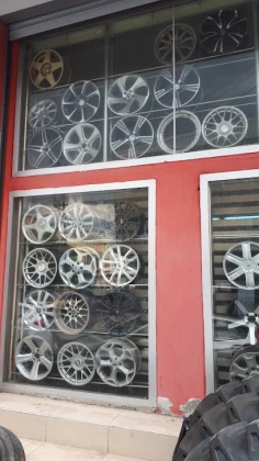 Selçuk Lastik & Jant Adana Petlas Bölge Bayii