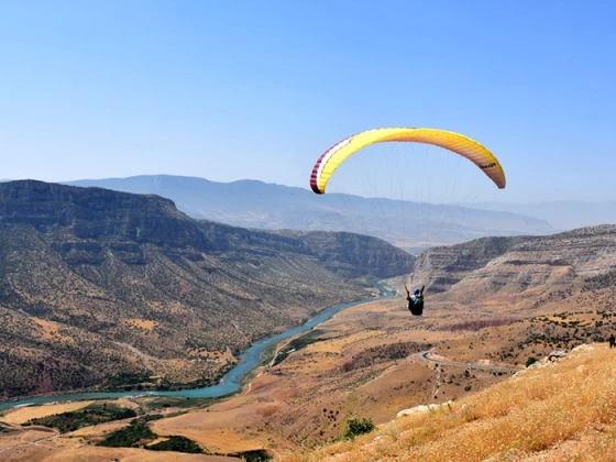 Siirt Yamaç Paraşütü
