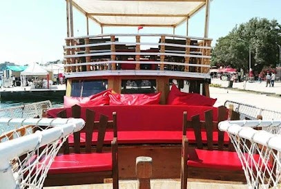 Sinop Gezi Teknesi Deniz Yıldızı 57