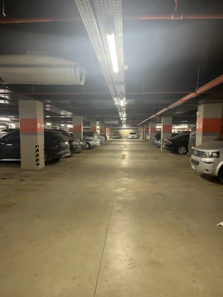 Sultan Alparslan Camii Otoparkı