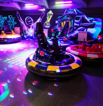 Swanky Eğlence Merkezi