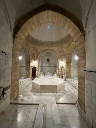 Tarihi Cinci Hamamı