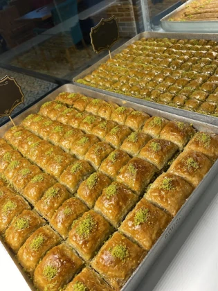 Tatlıcı Berat Usta