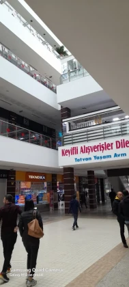 Tatvan Yaşam Avm