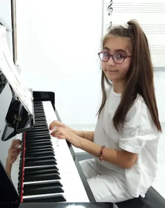 T.c. M.e.b. Nova Müzik Akademi