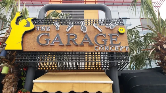 The Garage Concept Cafe &Karaoke