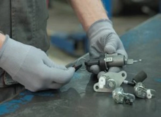 Tokat Çilingir Çelik Anahtar Tokat Oto Anahtarcı Tokat Oto Çilingir Merkez Karşıyaka