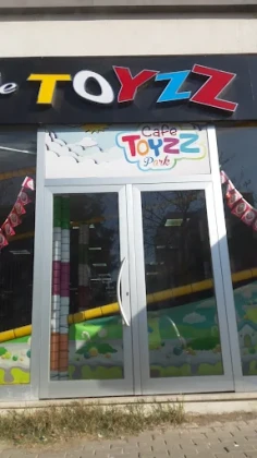 Toyzz Park Cafe
