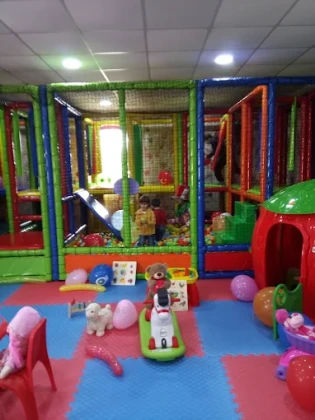 Trambolinci Can Oyun Alanı