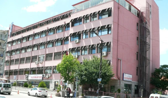 Ulucanlar Göz Eğitim Ve Araştırma Hastanesi