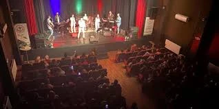 Vahit Sütlaş Sahnesi