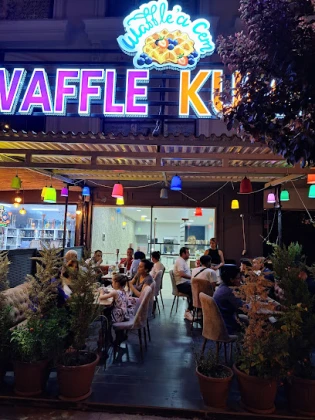 Waffle'ci Cem & Kumpir