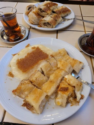 Yürü Künefe & Börek