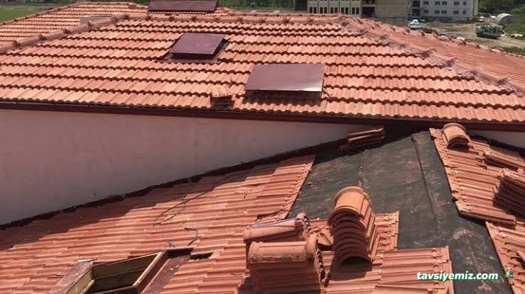 Şimşek İzole Çatı