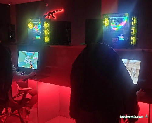 01 Arena E-Spor Merkezi & İnternet Cafe