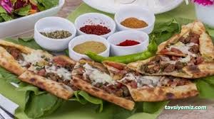 Taç Börek Pide Uğur Usta