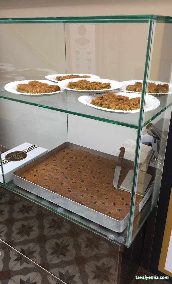 Tahtakale Tatlıcısı