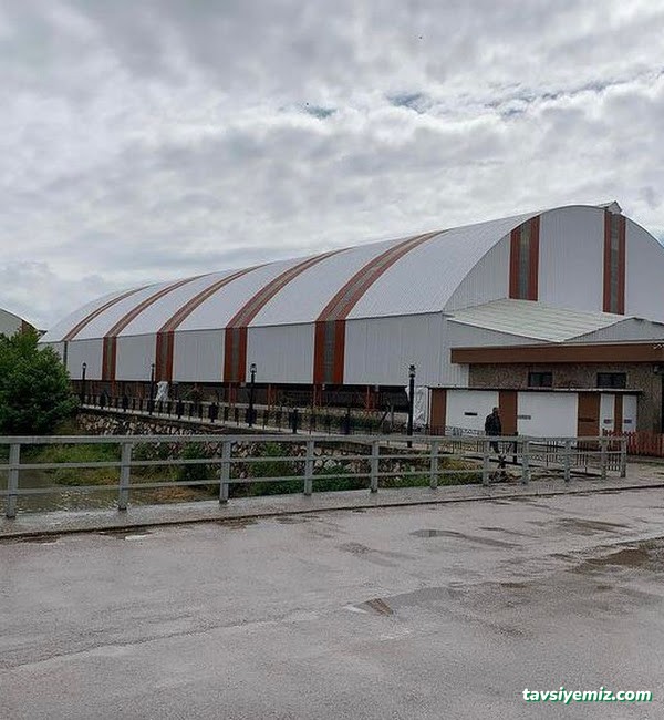 Arena 77 Kapalı Halı Saha