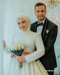 Ayşe Mutlu Gelinlik Ve Moda Evi