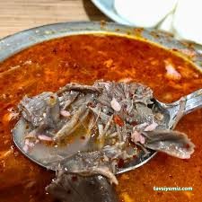 Menekşe Paça Salonu