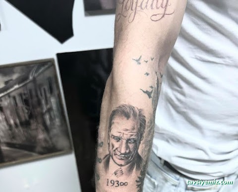 Frısky Tattoo Pıercıng
