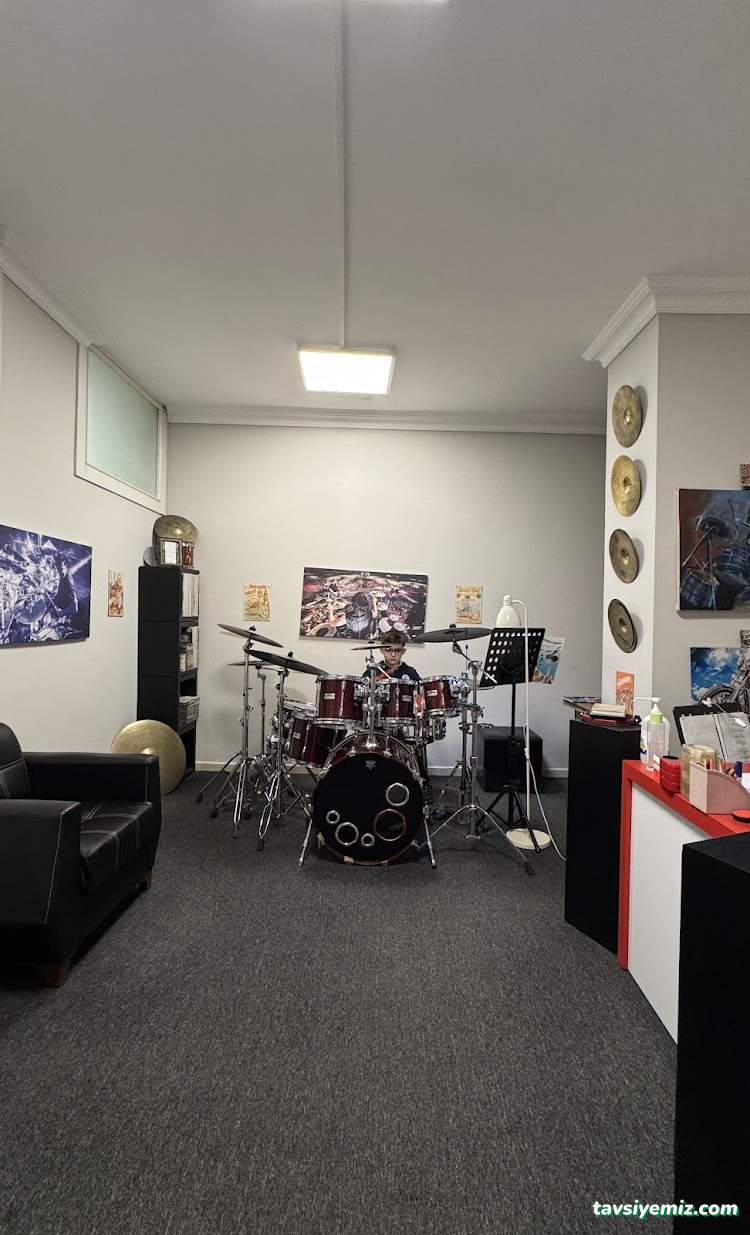 T.c. Meb Özel Trio Müzik Kursu