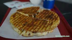 Ayvalık Tost