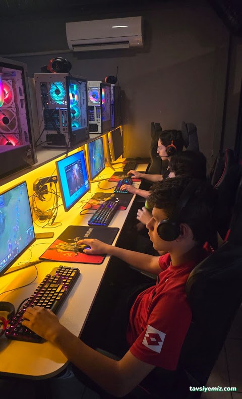 Meram Game Center & İnternet Cafe & Playstation