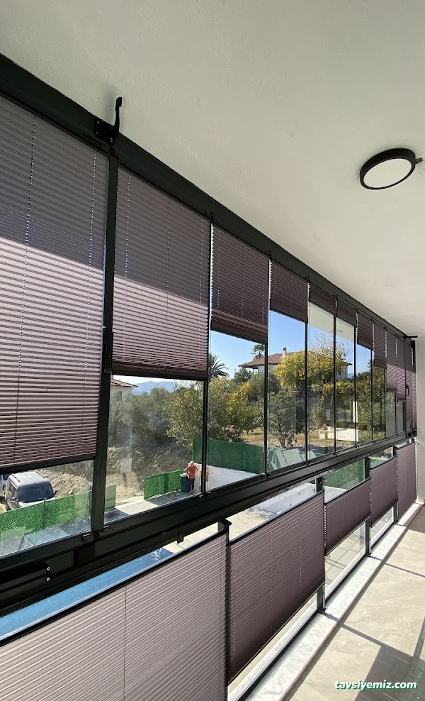 Muğla Uss Cam Balkon