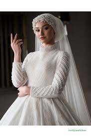 Asr-I Nazende Gelinlik