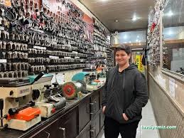 Usta Çilingir (Anahtarcı Bilal)