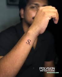 S Tattoo Studio & Sâye Coffee