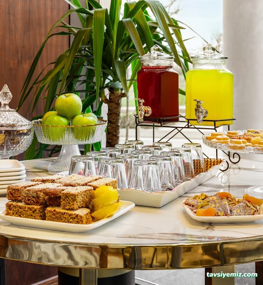 Trademark Collection By Wyndham Operla Airport Hotels