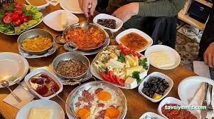 Meshur İstanbul Börekçisi Van Kahvaltı Salonu