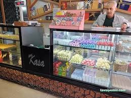 70 Şehri Maraş Dondurma Baklava