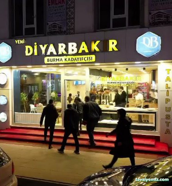 Yeni Diyarbakır Burma Kadayıfçısı