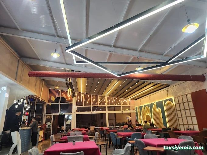 370 Bowling Oyun Cafe