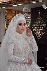 Kristal Zarina Sakarya Moda Evi