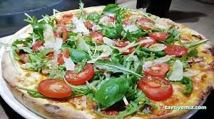 Pizza Rucola