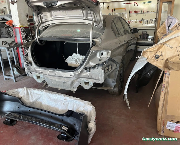 44 Ler Kaporta Boya Hasar Onarım