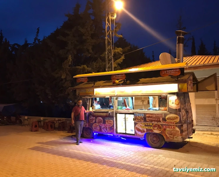 Kokoreççi Uğur Usta