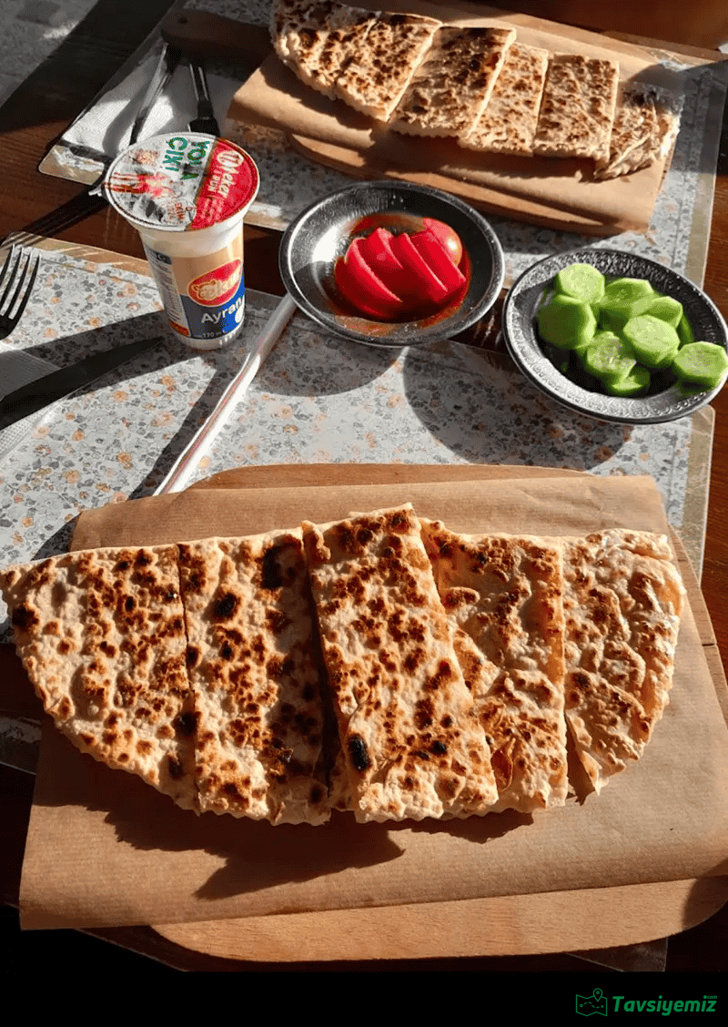 Fatmazel Gözleme Ve Kahvaltı