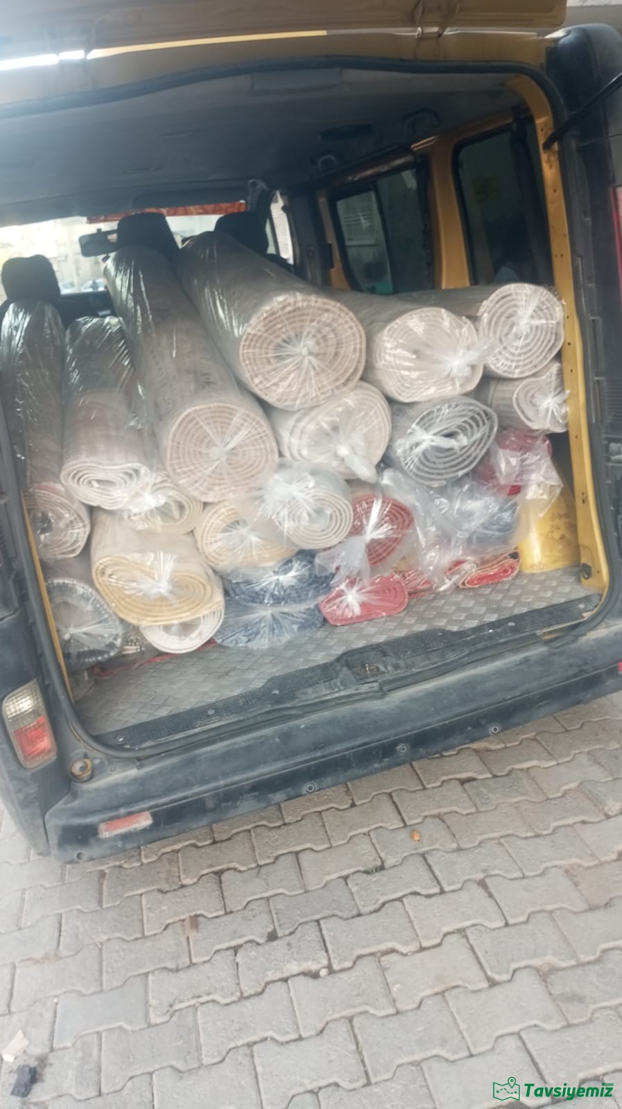 Çiçek Halı Yıkama