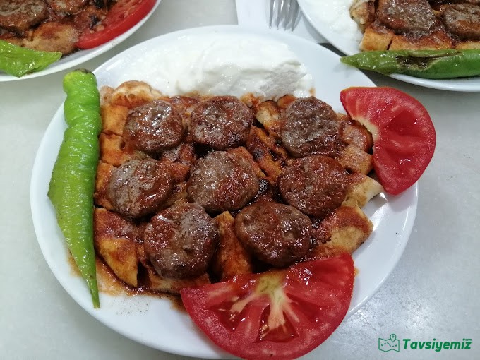 Dedenin Yeri Saray Kebapçısı