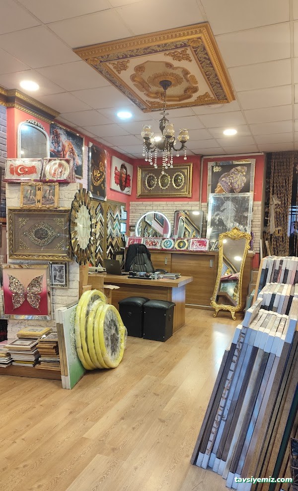 Genç Tablo Çerçeve Cam Ayna