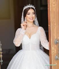 Asr-I Nazende Gelinlik